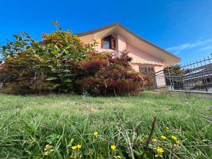 Casa con 6 locali in vendita in Strada dei Marauda, Airali, Luserna San Giovanni
