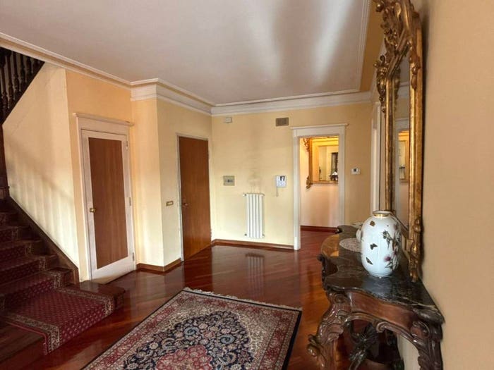 Appartamento con 6 locali in vendita in Via Nazionale, Mercogliano