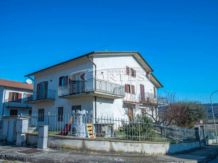 Appartamento con 6 locali in vendita in San Secondo, Città di Castello