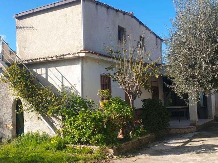 Casa con 6 locali in vendita in strada statale, Zona Industriale, Carini