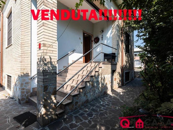 Casa trilocale in vendita in Via Novate, Comasina, Milano