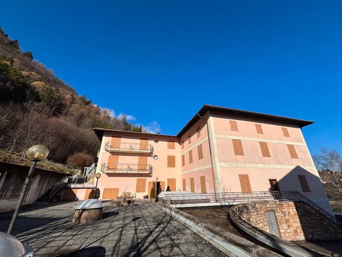 Casa con 6 locali in vendita in Via Lago, Garniga Nuova, Garniga Terme