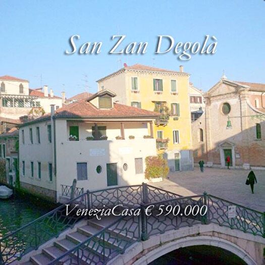 Appartamento quadrilocale in vendita in Campo San Zan Degolà, Santa Croce, Venezia