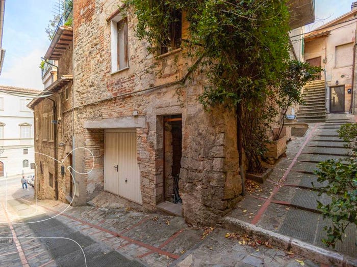 Appartamento trilocale in vendita in vicolo san quirico, Centro, Todi