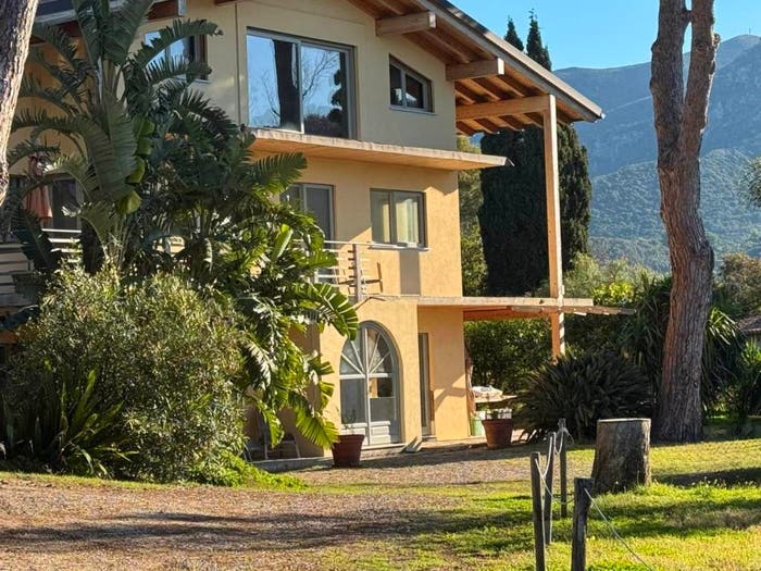 Casa con 6 locali in vendita in Bagnaia, Portoferraio