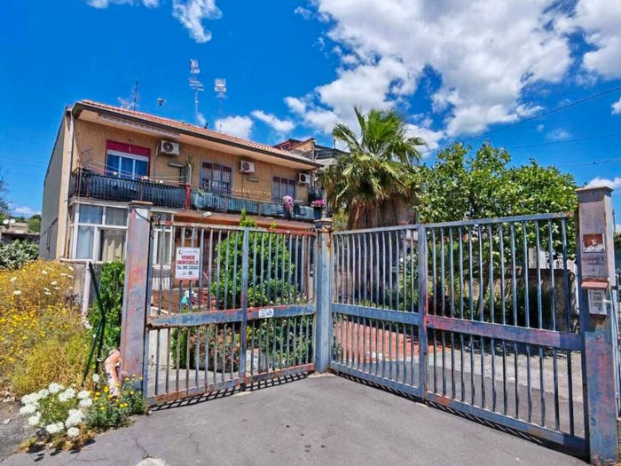 Appartamento trilocale in vendita in Strada San Giovanni Galermo, Centro, Misterbianco