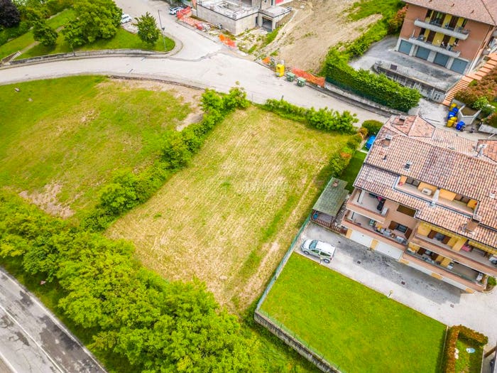 Casa con 6 locali in vendita in Via Don Luigi Consigli Marzolara, Marzolara, Calestano