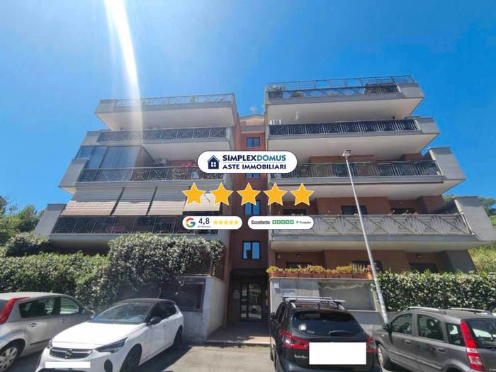 Appartamento trilocale in vendita in Via Alessandro Vellutello, Casal Bernocchi, Roma
