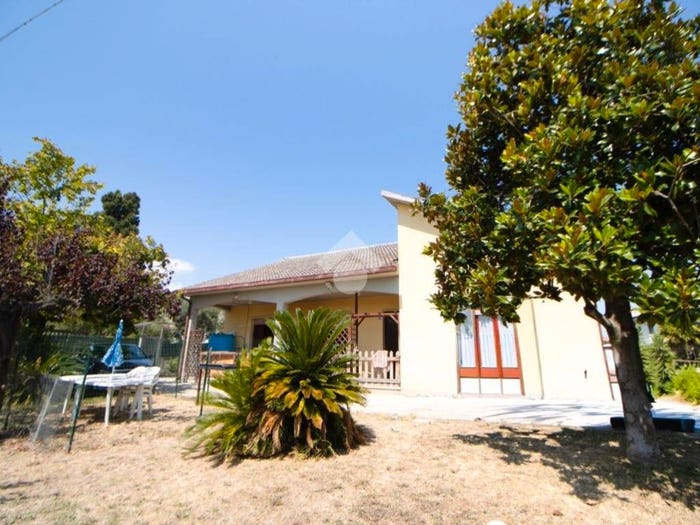 Casa con 5 locali in vendita in Via Torre, Torre, Torrevecchia Teatina