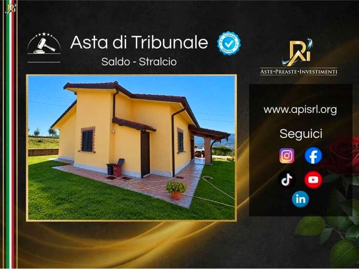 Casa quadrilocale in vendita in Via Colle S Nicola, Centro, Artena