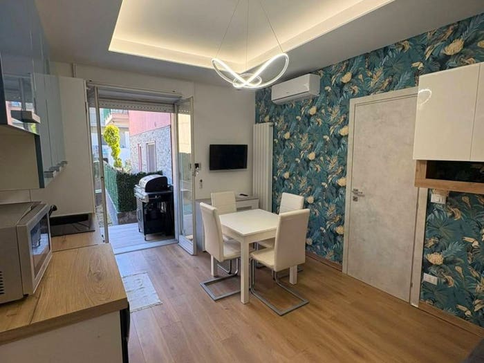 Appartamento bilocale in vendita in Via Dante Alighieri, Borghetto Santo Spirito