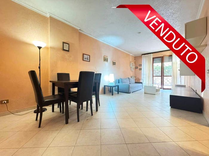 Appartamento quadrilocale in vendita in Via Bruno De Finetti, Fonte Laurentina, Roma