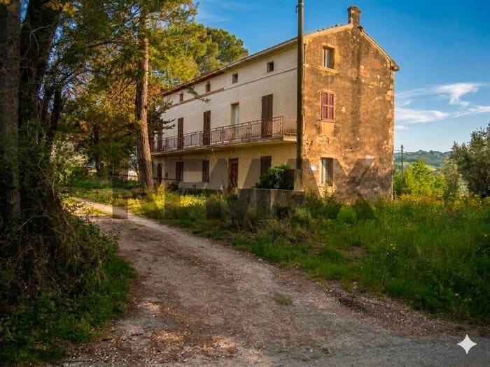 Casa con 6 locali in vendita in Casoli