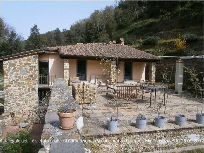 Casa con 6 locali in vendita in Via Cintoia Bassa, Greve in Chianti