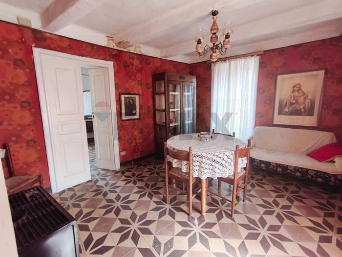 Casa con 6 locali in vendita in via Vincenzo Julia, Centro, San Marco Argentano