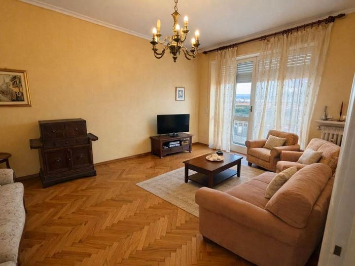 Appartamento quadrilocale in vendita in Via Mirabella, Centro Città San Paolo, Biella