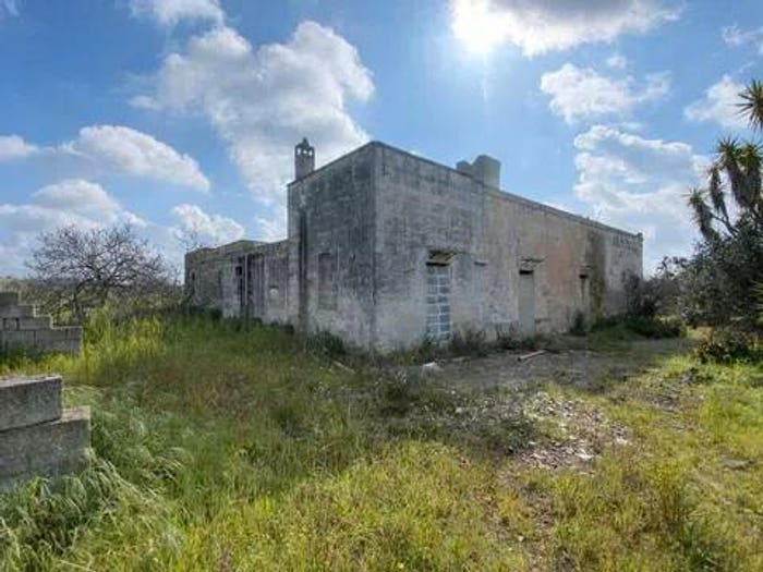 Casa con 6 locali in vendita in Viale Marcello Chiatante, Zona Industriale Surbo, Lecce
