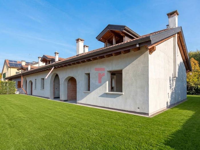 Casa con 6 locali in vendita in Via Don Pasquino Borghi, Ponte di Brenta, Padova