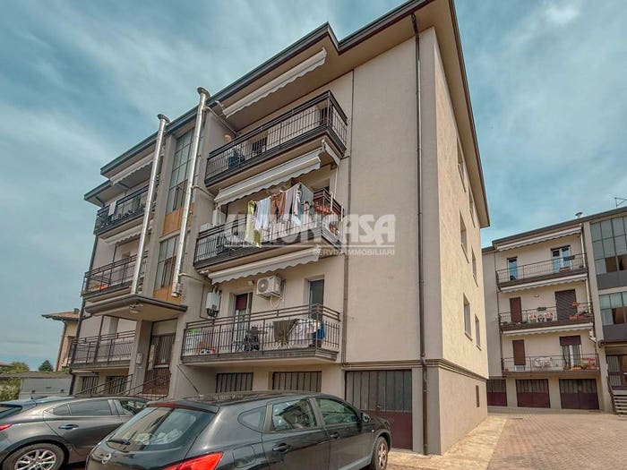 Appartamento trilocale in vendita in Via Giuseppe Parini, San Michele San Giorgio, Bregnano