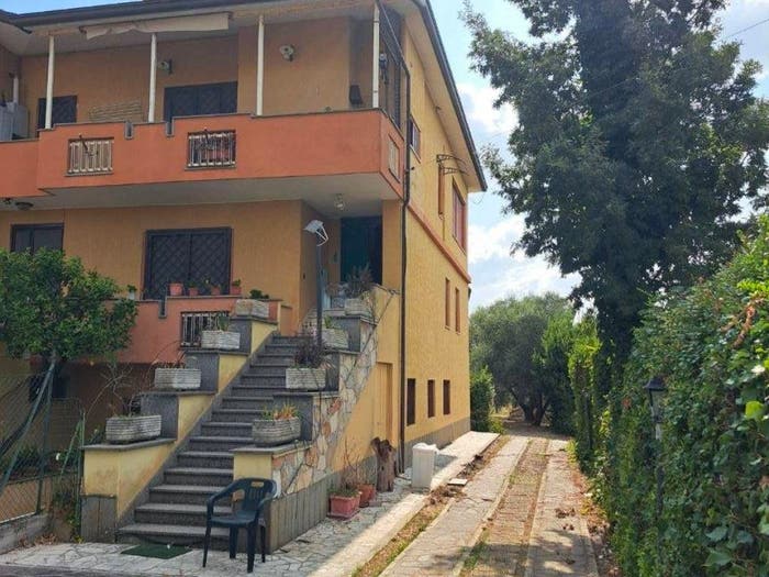 Casa quadrilocale in vendita in Via Spaccasassi, Gattone Isole, Aprilia