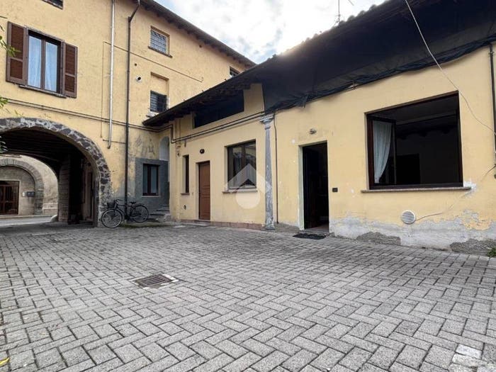 Appartamento bilocale in vendita in Via Giuseppe Pastori, Centro, Orzivecchi