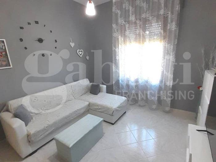 Appartamento con 5 locali in vendita in Centro, Poggibonsi