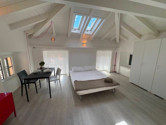 Casa monolocale in affitto in Via Aristide De Bonis, Intra Centro Storico, Verbania