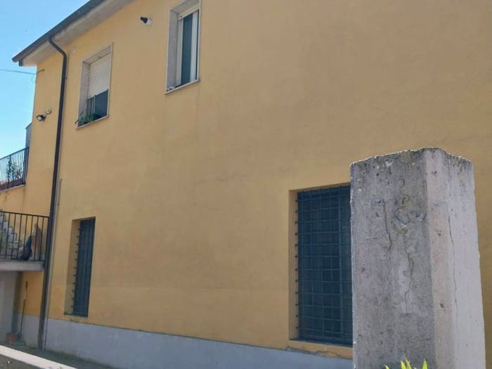 Appartamento bilocale in vendita in Via della Rinascita, Centro, Arrone