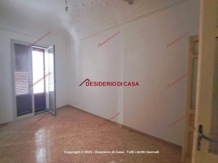 Appartamento quadrilocale in vendita in Via Piave, Centro, Carini
