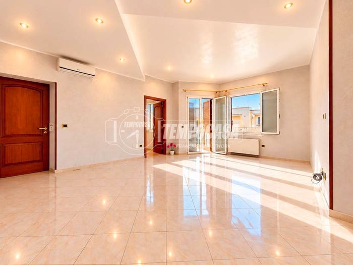 Casa quadrilocale in vendita in Via Salvatore Quasimodo, San Cesario di Lecce