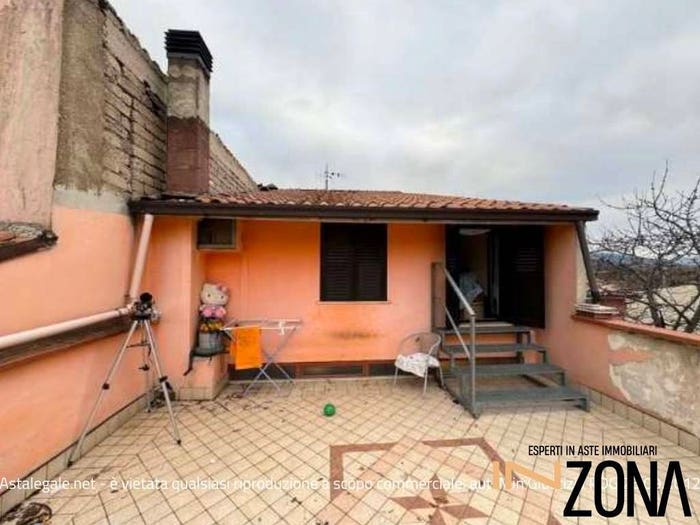 Appartamento quadrilocale in vendita in Via san salvatore c, Genzano Sassa, L'Aquila