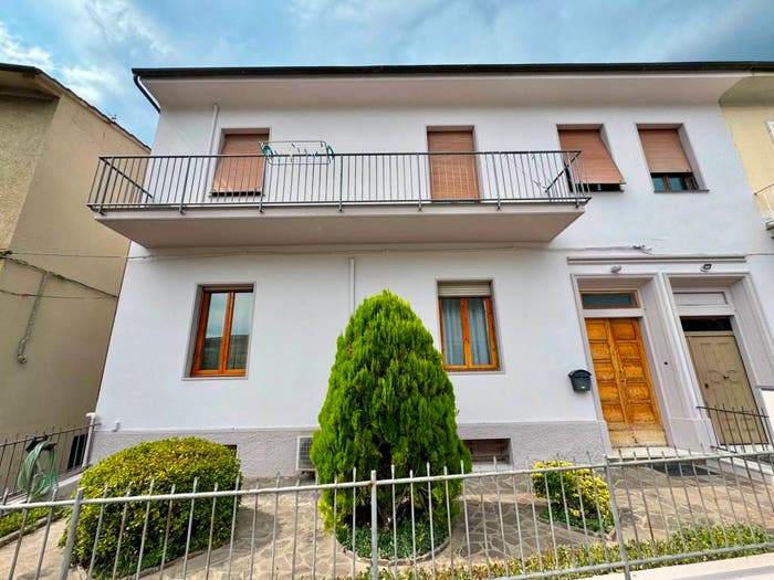 Appartamento con 5 locali in vendita in Viale Giotto, San Rocco Lungarno, Empoli