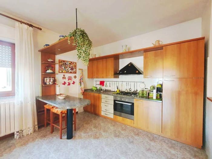Appartamento trilocale in vendita in Semiperiferia SNC, Acquapendente