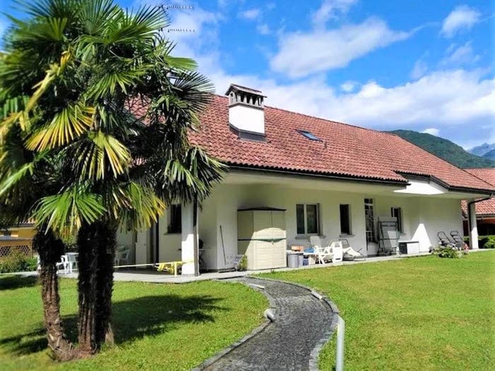 Casa con 6 locali in vendita in Beura, BeuraCardezza