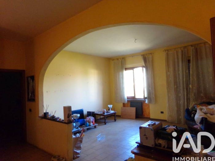 Casa con 6 locali in vendita in Via francesca vergine dei pini, Centro, Monsummano Terme