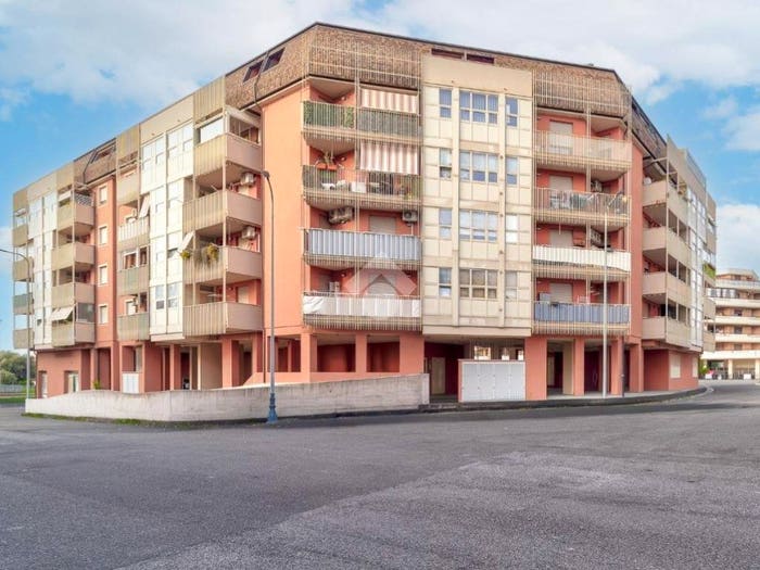 Appartamento trilocale in vendita in Via Gian Battista Falda, Cisterna Faro San Liborio, Civitavecchia