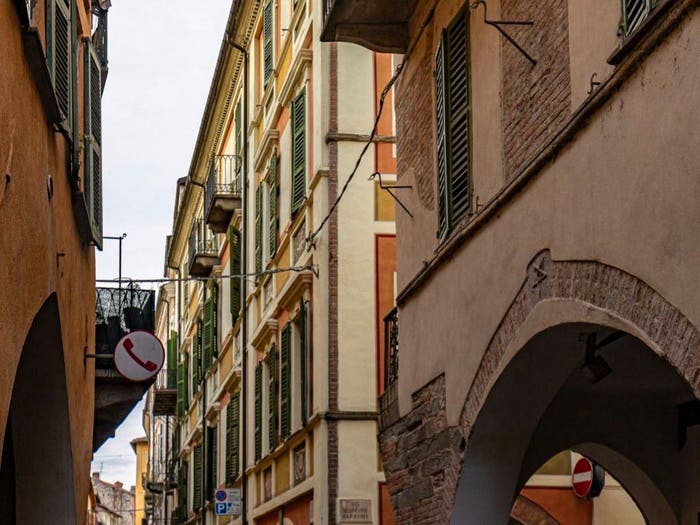 Appartamento con 6 locali in vendita in Via Carlo Marenco, Centro, Ceva