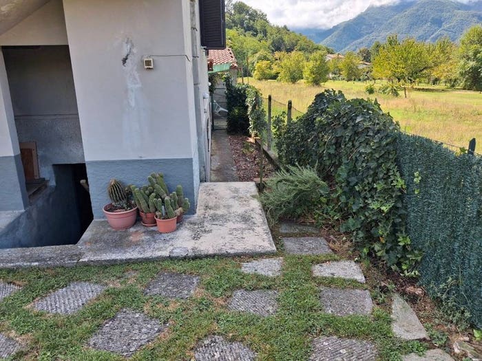 Casa con 6 locali in vendita in Via San Piero in Campo, Barga