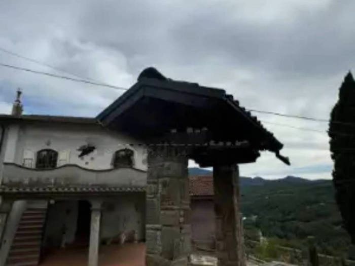 Casa con 5 locali in vendita in Via Giovanni Pascoli, Fivizzano