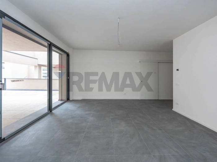 Appartamento quadrilocale in vendita in Via Alfredo Oriani, Centro Urbano, Cesena