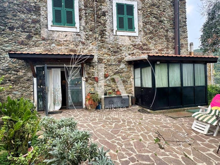 Appartamento trilocale in vendita in Contrada Sorgenti, Voze, Noli