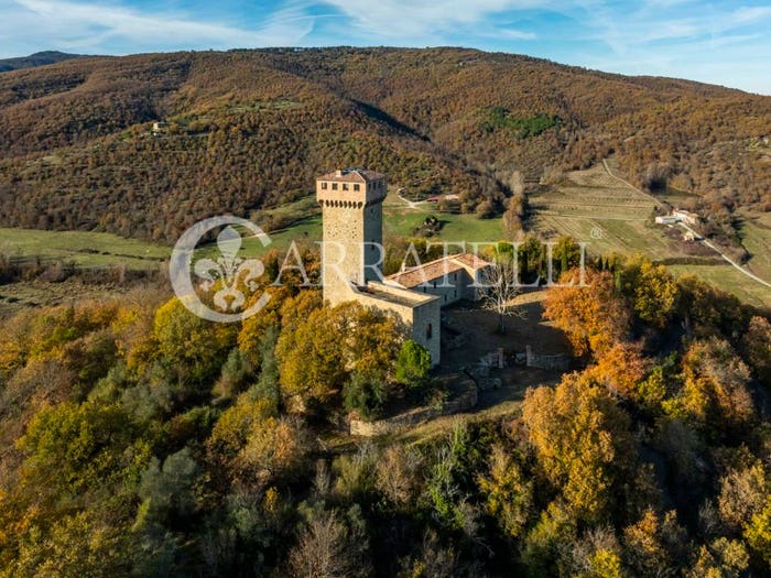 Casa con 6 locali in vendita in Via del Giuoco Passignano sul Trasimeno, Centro, Passignano sul Trasimeno