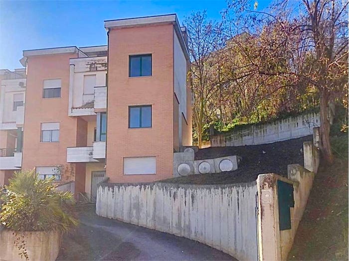 Casa con 6 locali in vendita in Centro, Guglionesi