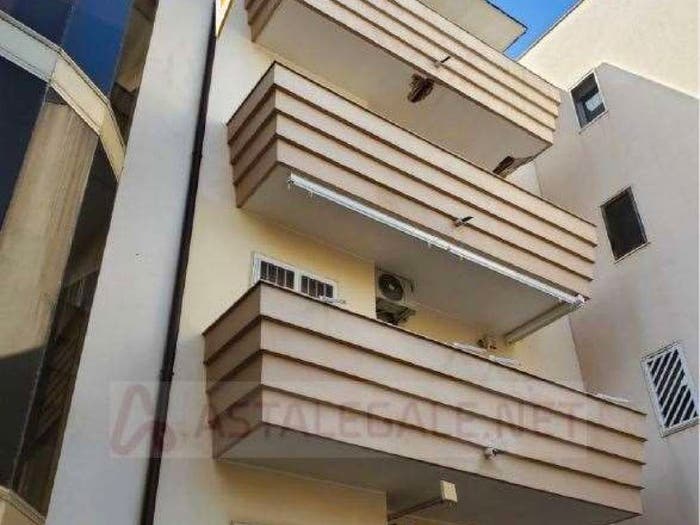 Appartamento con 6 locali in vendita in Via dell'Ecologia accesso c, Bisceglie