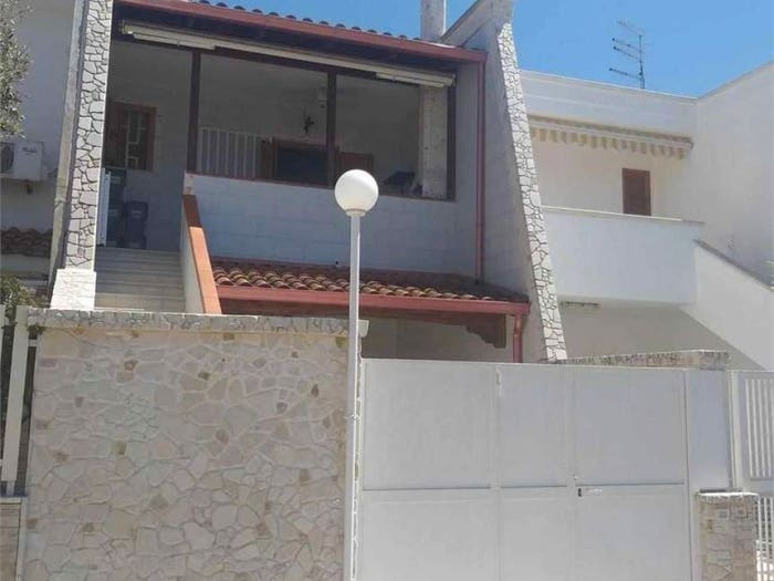 Appartamento trilocale in vendita in Via Michelangelo, Campomarino, Maruggio