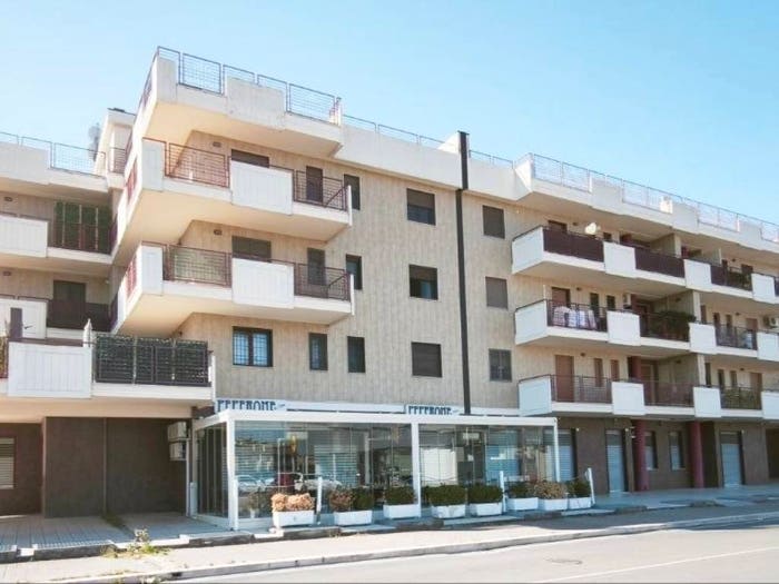 Appartamento trilocale in vendita in Via Donato Caroprese, Provincia Nuova Ospedale, Foggia