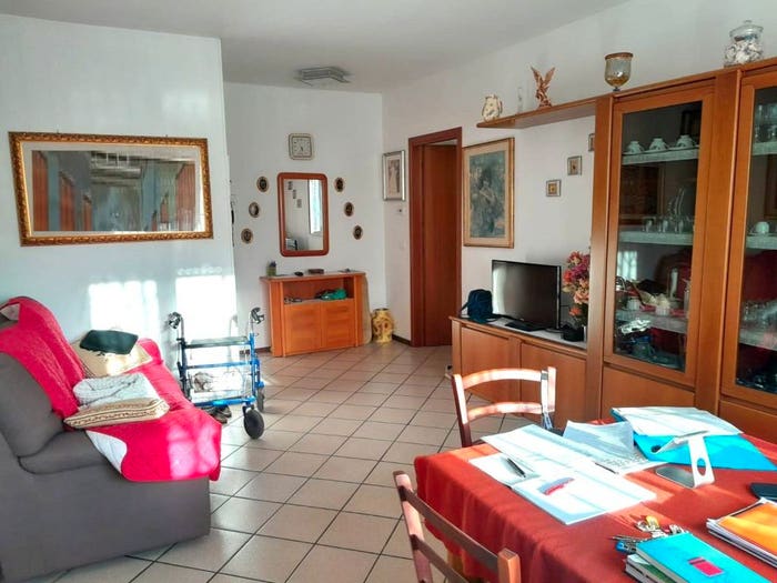 Appartamento quadrilocale in vendita in Via Adelaide Ristori, San Donato, Bologna