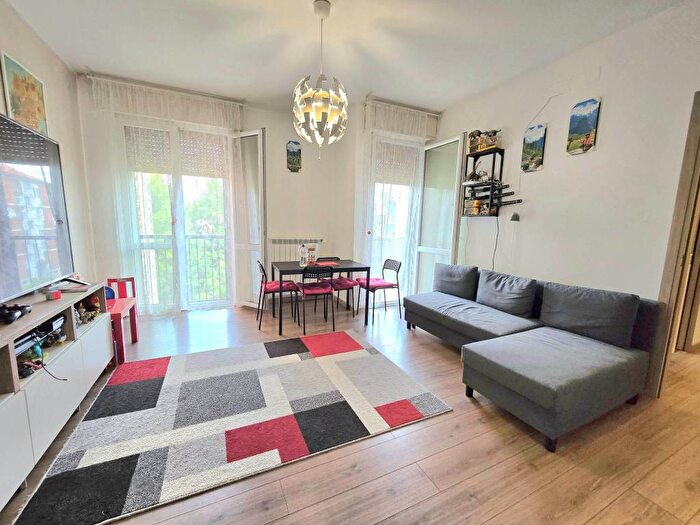 Appartamento trilocale in vendita in Via Camillo Benso di Cavour, Centro, Sant'Angelo Lodigiano