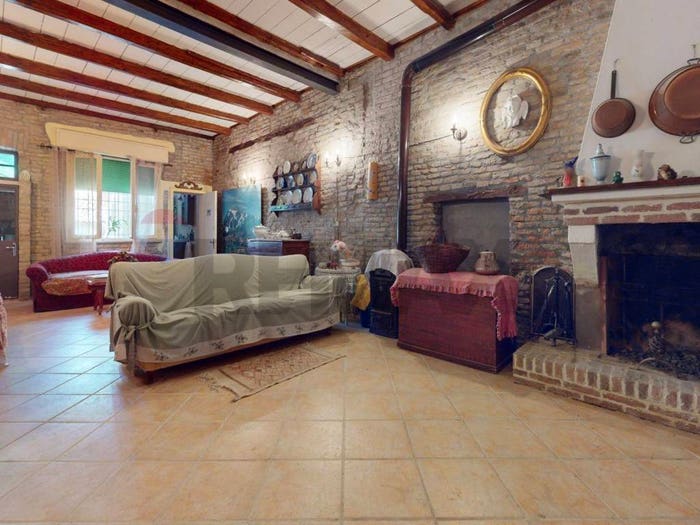 Casa con 6 locali in vendita in Ambrogio, Copparo