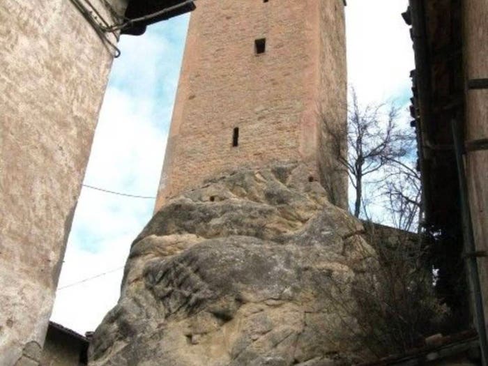 Casa quadrilocale in vendita in Guiglia
